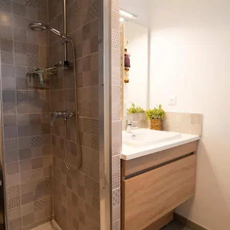 T2 Climatise Avec Wifi Et Piscine Apartment *