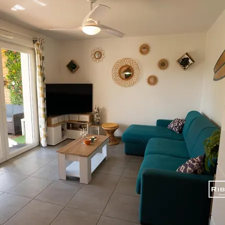 Apartment T2 Climatise Avec Wifi Et Piscine Vias
