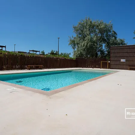 T2 Climatisé Avec Wifi Et Piscine *